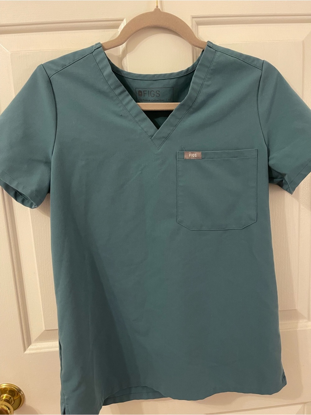 FIGS Teal Catalina One Pocket V-Neck Scrub Top